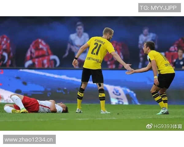 莱比锡红牛主场轻取汉诺威96,豪取三分! 莱比锡红牛主场轻取汉诺威96,豪取三分!