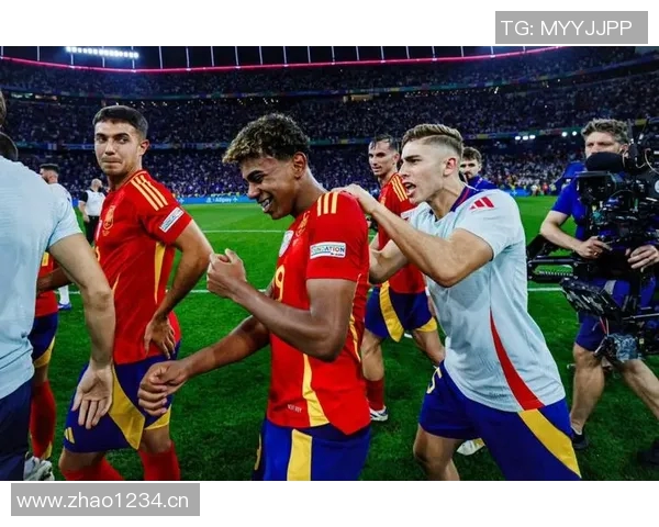 英格兰小组赛全胜，豪取前16强晋级资格